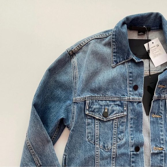 Alexander Wang x Denim Daze Oversized Unisex Faded Jacket in Light Indigo Aged - Picture 3 of 16